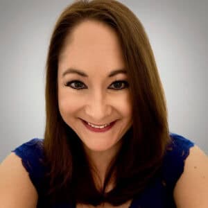 Headshot of Laura Mondragon
